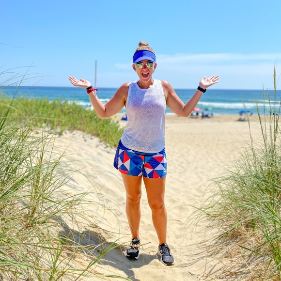 Meet your Posher, Taylor - Picture 1 of 1